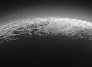 “Plutone è molto simile alla Terra”