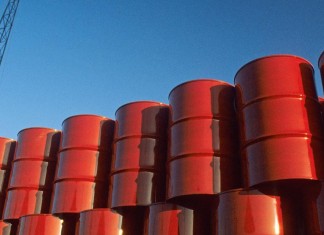 USA – scorte per 700 milioni di barili di petrolio, che succede?