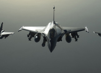 VIDEO : Aerei militari russi colpiscono 285 obiettivi ISIL in 3 giorni a Nusra