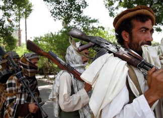 In Afghanistan istruttori USA e UK addestrano jihadisti dalla Russia