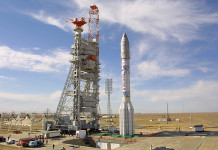 Russia firma un contratto con Eutelsat per lanciare satelliti dal 2023