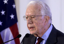 Siria, Mosca conferma: ex presidente Carter fornì mappe posizioni ISIS