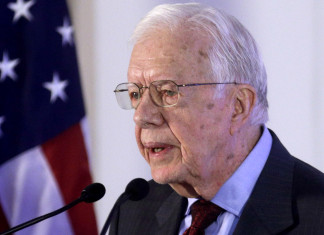 Siria, Mosca conferma: ex presidente Carter fornì mappe posizioni ISIS