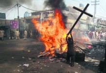 VIDEO : Nuovo rapporto rivela la “crescente difficoltà dei cristiani” in 22 paesi
