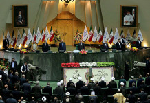 Il parlamento Iraniano approva P5 + 1 – accordo sul nucleare