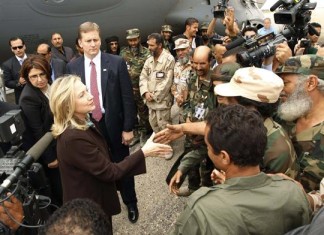 ESCLUSIVA – Oltre E-mail: Informazioni Classificate dell’Ambasciata non Protetta Sotto HILLARY CLINTON