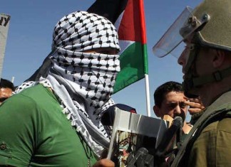Netanyahu: “Israele condanna il terrorismo, l’Autorità Palestinese lo celebra”