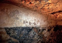 ISRAELE : Criptici graffiti in caratteri ebraici, antichi di duemila anni