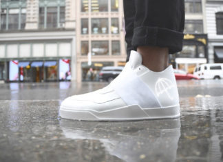 Smart Sneakers Come With LED Screens