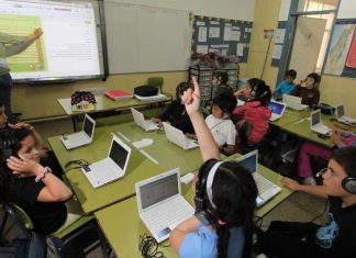 Israel : teaching kids cyber skills