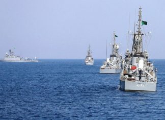 Saudi Navy ‘sweeping Yemen shores for Houthi mines’