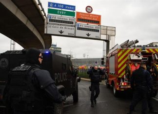Man shot after attack at Paris Orly airport