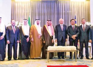 Saudi Aramco and Malaysian Petronas sign historic deal