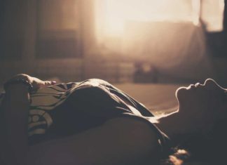 Living in Poor Area Increases Anxiety Risk in Women – But Not Men