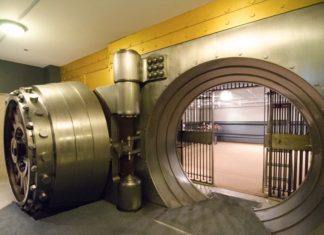 Bank Accounts Hacked Through a Vulnerability in The Global Mobile System