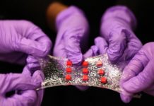 Instant tough bonding of hydrogels for soft machines and electronics