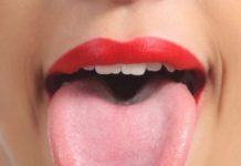 The cellular mechanism for water detection on the tongue