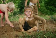 Playing in the Dirt As A Kid Makes Later Life Chronic Disease Less Likely