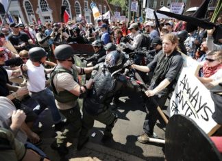 USA – Charlottesville : neo-Nazis and white supremacists violently protesting