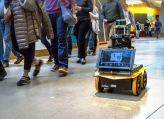 New autonomous robot with socially aware navigation