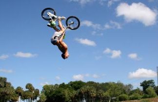 Why teens take risks ?