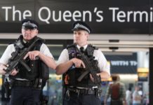 USB Stick with Heathrow Security and Queen’s Data Found on London Street