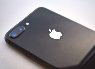 Apple sued by Israeli company over phone camera patents