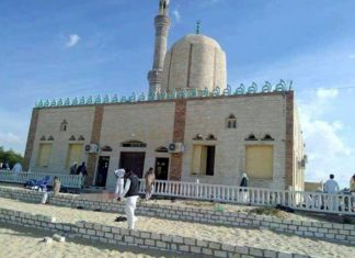 Egypt : mosque attack kills at least 235 people