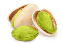 Consuming Nuts May Improve Brainwave Function