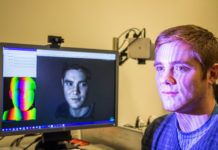 Holostream allows high-quality wireless 3-D video communications