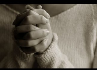 Are Religious People Really, On Average, Less Smart than Atheists ?