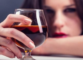 Drug May Reverse Brain Deficits Caused by Alcohol