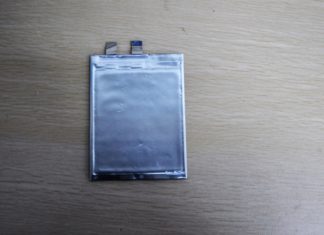 A lithium battery that operates at -70 degrees Celsius