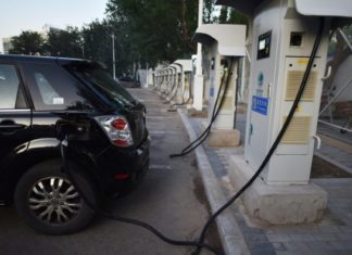 Big switch: Electric cars put China on automobile map