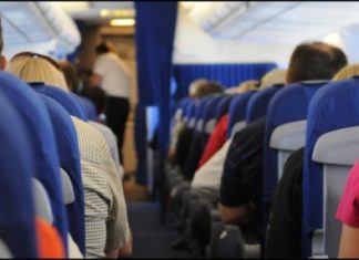 Sick air travelers mostly likely to infect next row: study
