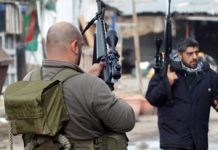 Syria : Militants in Eastern Ghouta Keep Blocking Exits for Civilians