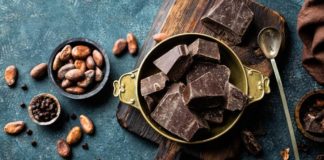 Dark chocolate consumption reduces stress and inflammation