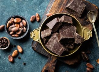 Dark chocolate consumption reduces stress and inflammation