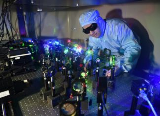 New holographic data storage medium could enable wearable technology that captures and stores detailed 3-D images