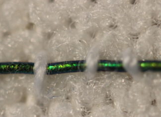 Engineers design color-changing compression bandage
