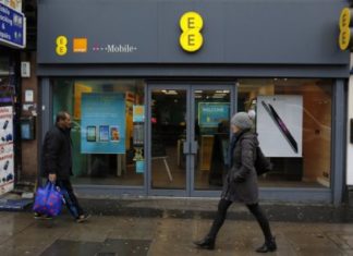 Hacker access critical code of British cell operator EE