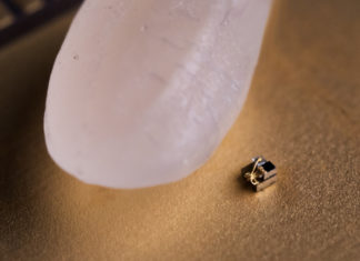 Researchers create world’s smallest computer