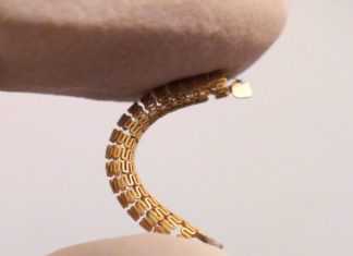 Smart stent detects narrowing of arteries