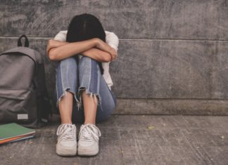 Feeling stressed or anxious makes people more able to process and internalise bad news, finds a new UCL-led study