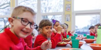 Primary school students are more likely to eat a nutritional breakfast when given 10 extra minutes to do so