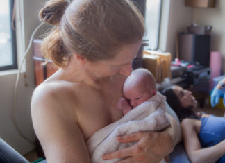 Babies born at home have more diverse microbiota for at least a month after birth, compared with those born in a hospital