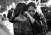 Receiving hugs may buffer against deleterious changes in mood associated with interpersonal conflict