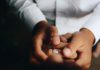 Researchers shows that community health workers and peer support can help those suffering from depression and diabetes