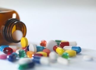 Scientists have shown for the first time how antibiotics can predispose the gut to avoidable infections that trigger bowel disease