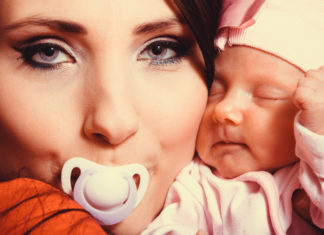 Babies whose parents sucked on their pacifier to clean it had a lower level of the antibody that is linked to the development of allergies and asthma
